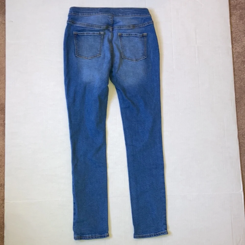 Girls size XL 14/16 Old Navy Skinny  stretch pull on blue jeans 14 16